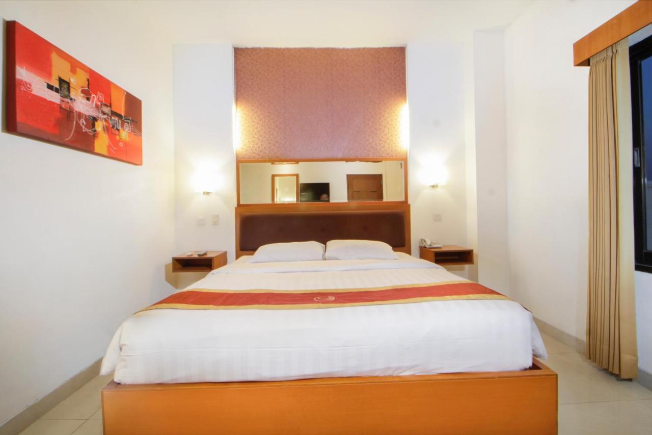 Hotel Bisanta Bidakara Tunjungan Surabaya Luaran gambar
